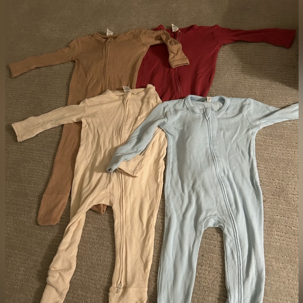 Larkspur waffle footie 6-12 months